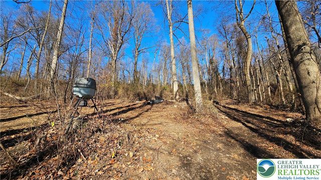 4057 Sherry Hill Road, Lower Saucon Twp, PA 18055