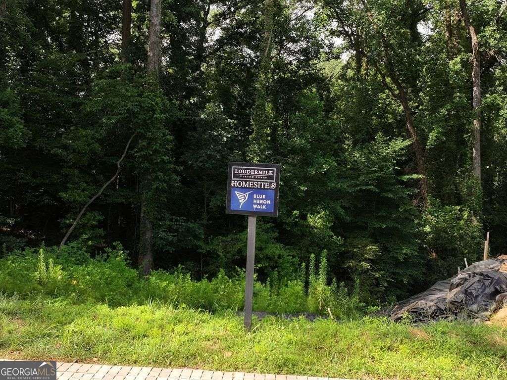 493 Emily Reed Lane, Atlanta, GA 30342