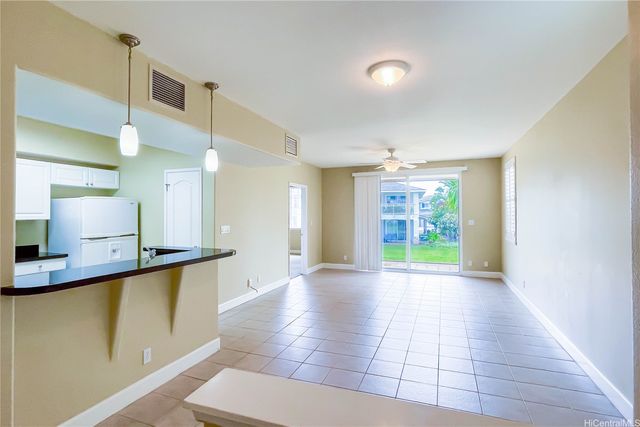 92-1033 Koio Drive M15-6, Kapolei, HI 96707