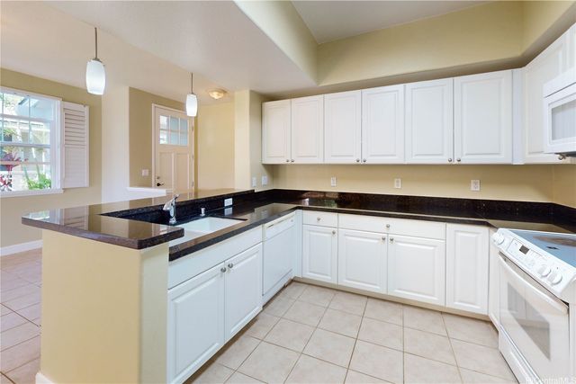 92-1033 Koio Drive M15-6, Kapolei, HI 96707