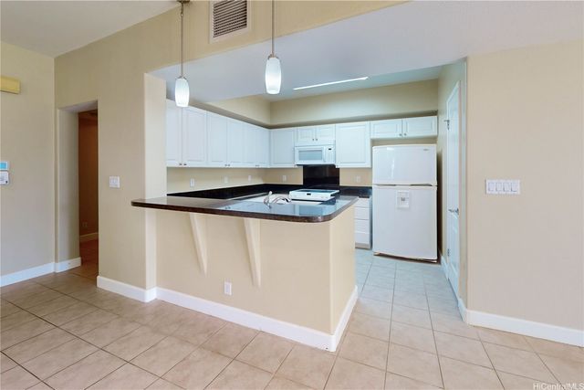 92-1033 Koio Drive M15-6, Kapolei, HI 96707