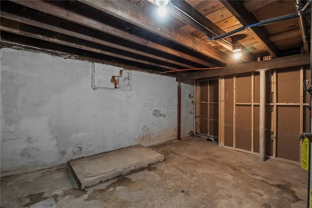 60 Highland Avenue, Cumberland, RI 02864