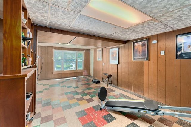 16705 E 3rd Street N, Independence, MO 64056