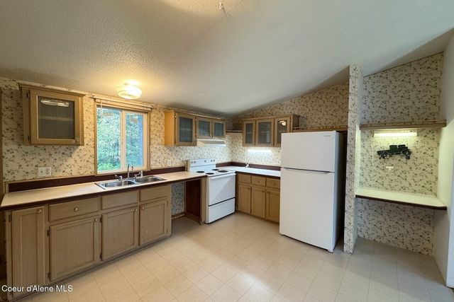105 Klein Lane, Oldtown, ID 83822