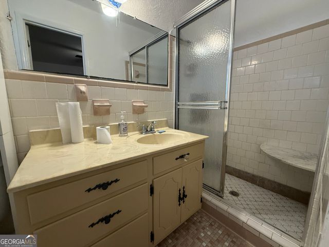 1977 Thomas Drive, Macon, GA 31217