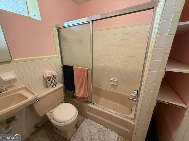 1977 Thomas Drive, Macon, GA 31217