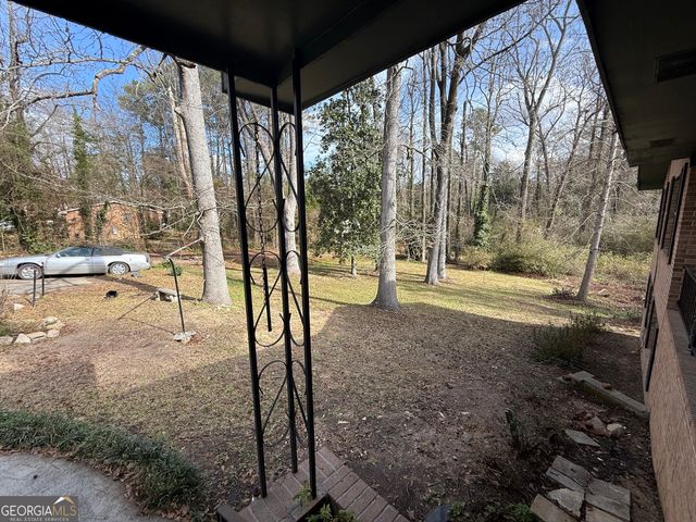 1977 Thomas Drive, Macon, GA 31217