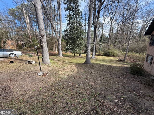 1977 Thomas Drive, Macon, GA 31217