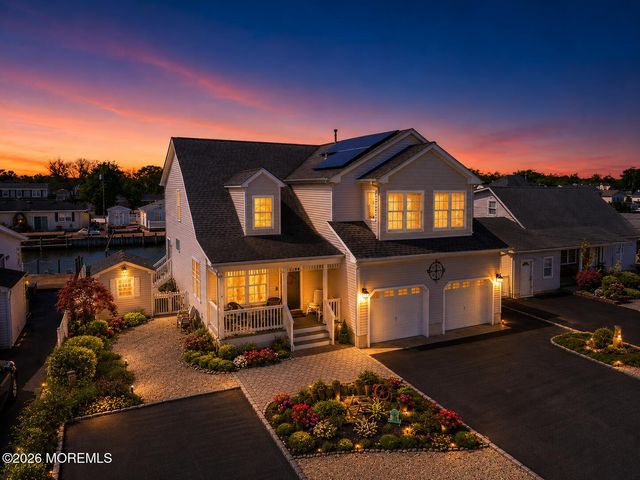 1931 Seaman Court, Toms River, NJ 08753