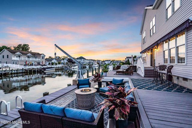1931 Seaman Court, Toms River, NJ 08753