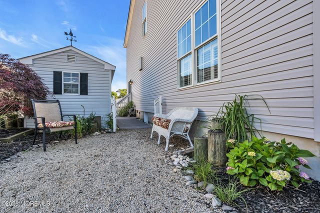 1931 Seaman Court, Toms River, NJ 08753