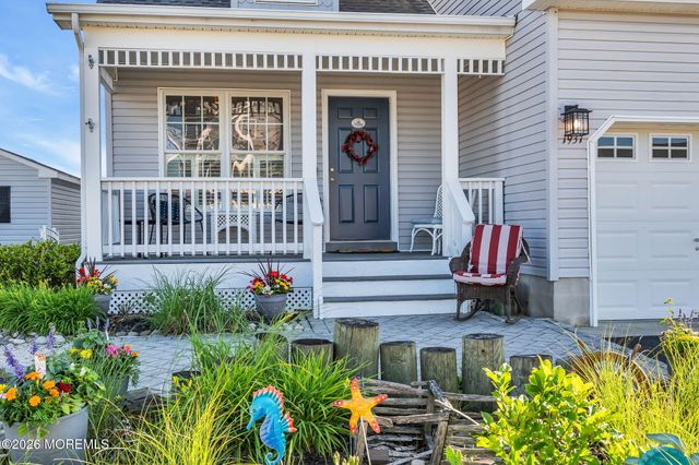 1931 Seaman Court, Toms River, NJ 08753