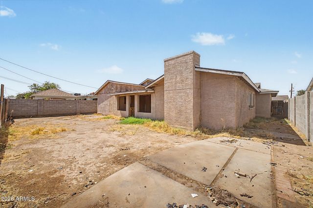 5807 W CAMBRIDGE Avenue, Phoenix, AZ 85035