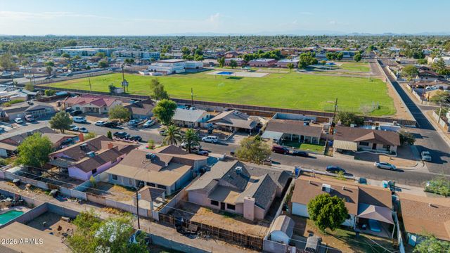 5807 W CAMBRIDGE Avenue, Phoenix, AZ 85035