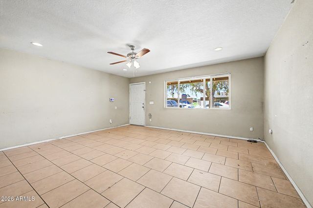 5807 W CAMBRIDGE Avenue, Phoenix, AZ 85035
