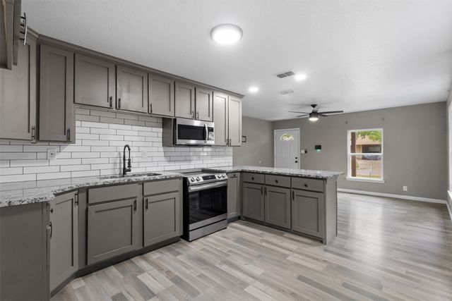 3541 Lynnfield Drive, Fort Worth, TX 76103