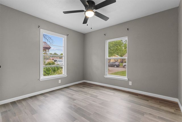 3541 Lynnfield Drive, Fort Worth, TX 76103