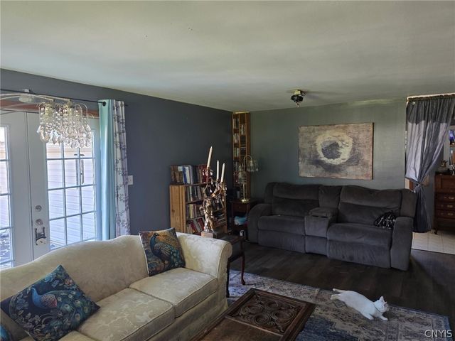 196-200 Russell Road 196, Granby, NY 13069