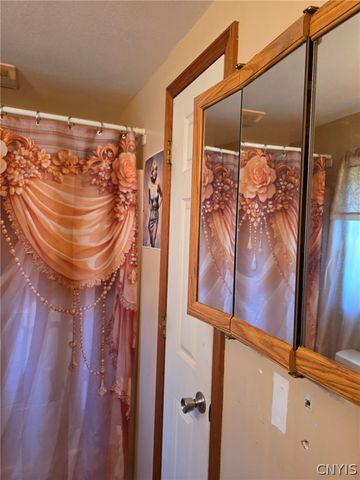 196-200 Russell Road 196, Granby, NY 13069