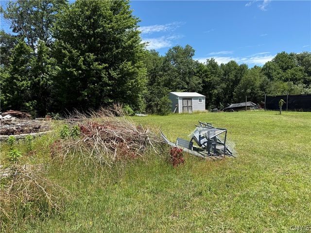 196-200 Russell Road 196, Granby, NY 13069