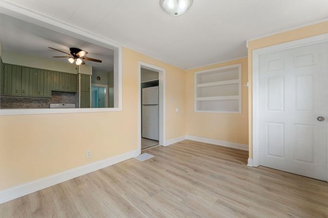 718 N Grant Street, Crown Point, IN 46307