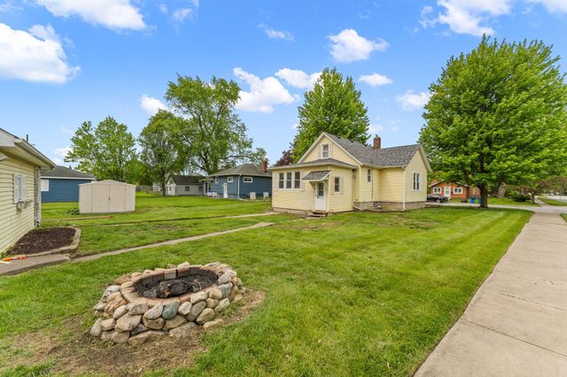 718 N Grant Street, Crown Point, IN 46307