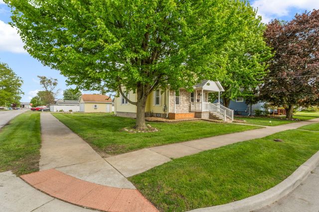 718 N Grant Street, Crown Point, IN 46307