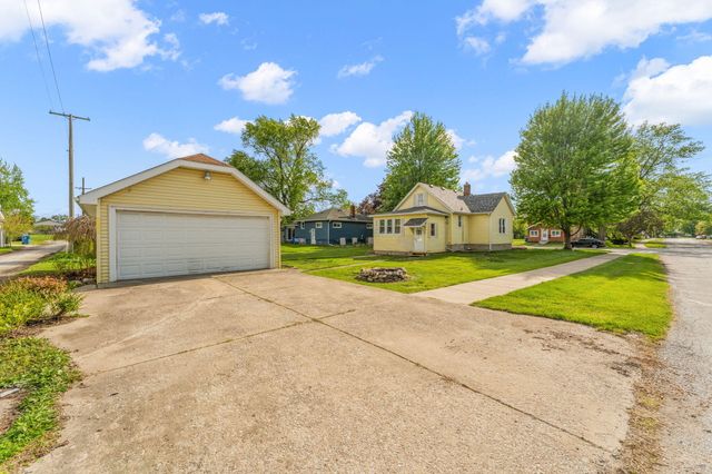 718 N Grant Street, Crown Point, IN 46307