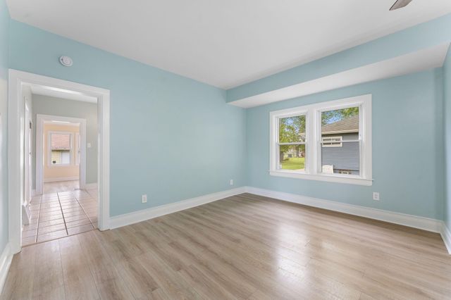 718 N Grant Street, Crown Point, IN 46307