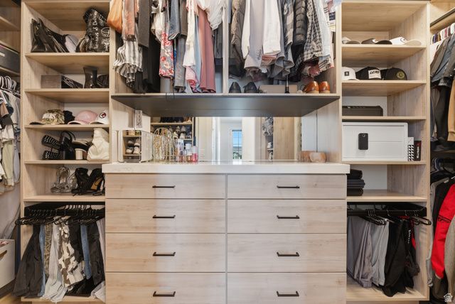 1437 W VALLEY DR, Lindon, UT 84042