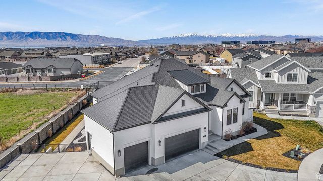 1437 W VALLEY DR, Lindon, UT 84042