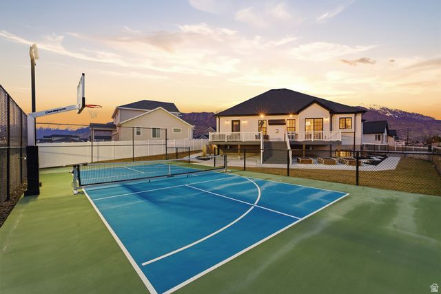 1437 W VALLEY DR, Lindon, UT 84042