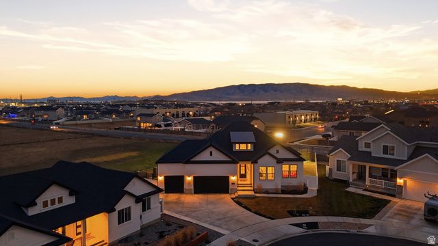 1437 W VALLEY DR, Lindon, UT 84042