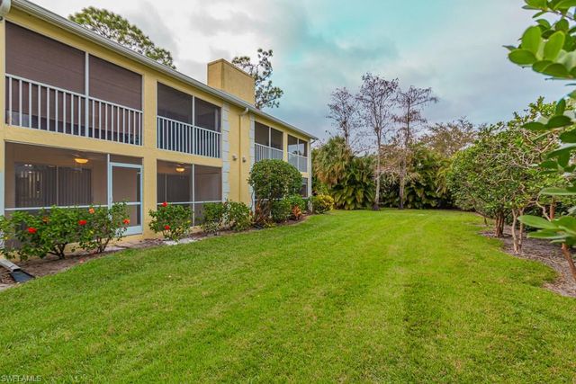 2562 Kings Lake BLVD, Naples, FL 34112