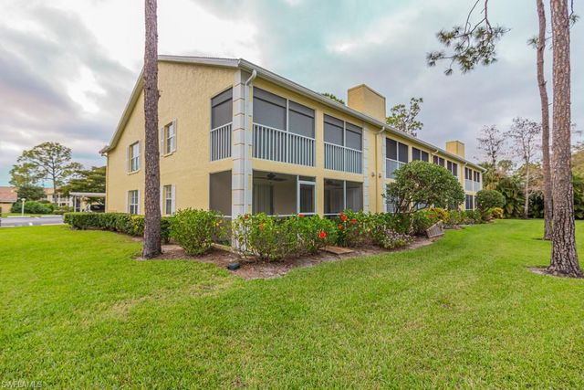 2562 Kings Lake BLVD, Naples, FL 34112