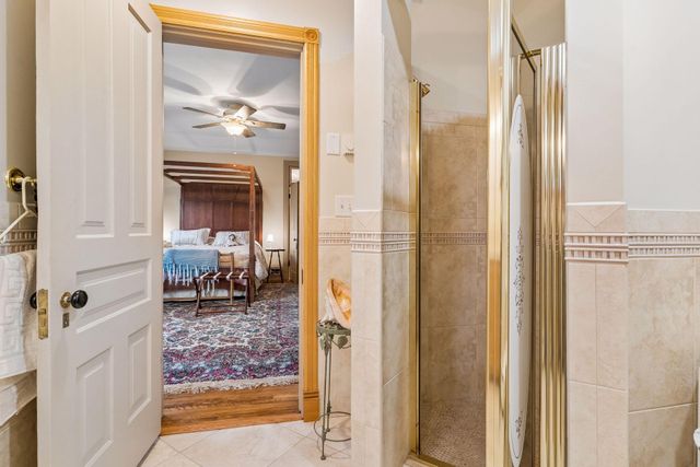 8 Bates Avenue, Saint Paul, MN 55106