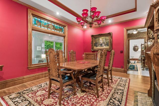 8 Bates Avenue, Saint Paul, MN 55106