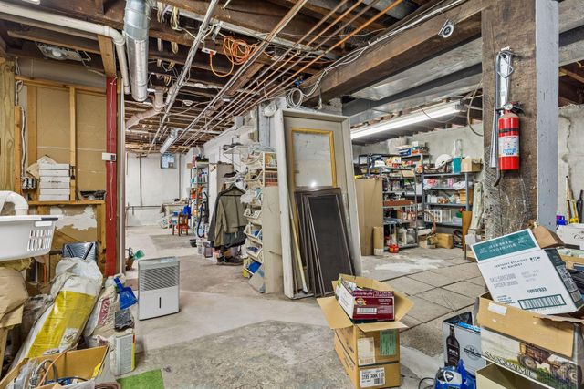 8 Bates Avenue, Saint Paul, MN 55106
