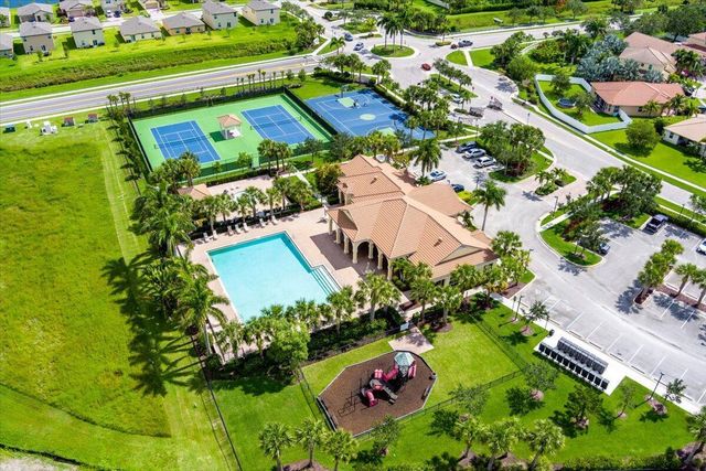 759 Worlington Lane, Fort Pierce, FL 34947