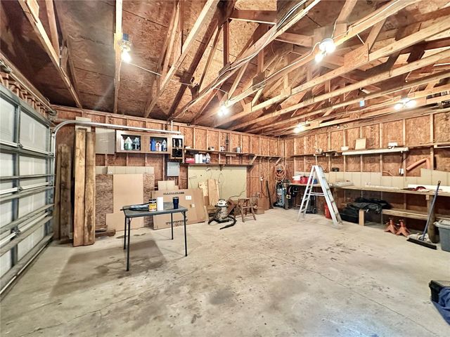 18400 SE 90TH LANE, Ocklawaha, FL 32179