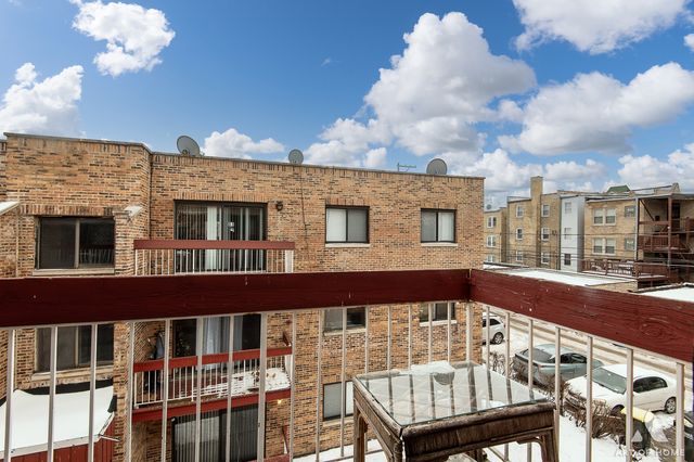 6550 N CALIFORNIA Avenue 302, Chicago, IL 60645