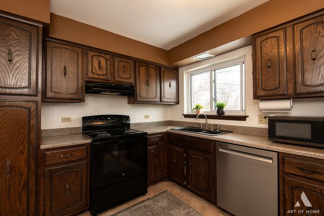 6550 N CALIFORNIA Avenue 302, Chicago, IL 60645