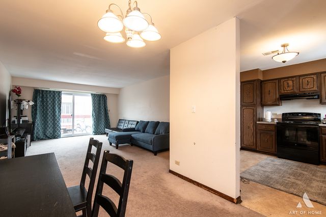 6550 N CALIFORNIA Avenue 302, Chicago, IL 60645