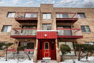 6550 N CALIFORNIA Avenue 302, Chicago, IL 60645