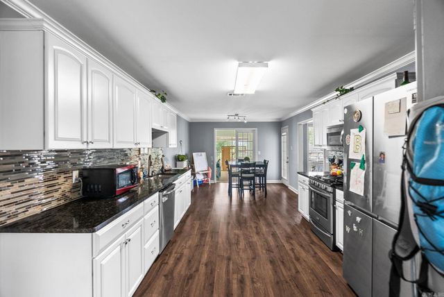 4 Ouachita Drive, Maumelle, AR 72113