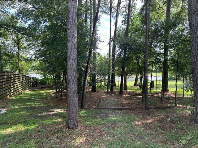 512 Navajo Street, Conroe, TX 77316