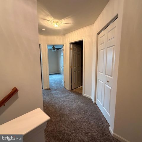 270 BUCKLEY DR, Harrisburg, PA 17112