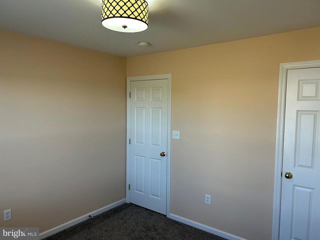 270 BUCKLEY DR, Harrisburg, PA 17112