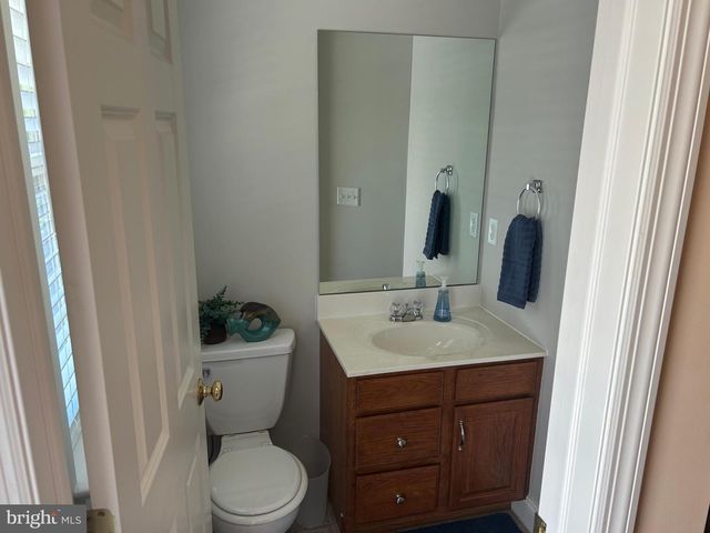 270 BUCKLEY DR, Harrisburg, PA 17112
