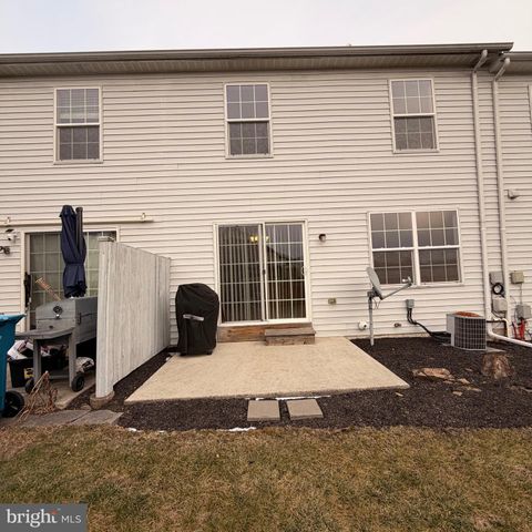 270 BUCKLEY DR, Harrisburg, PA 17112